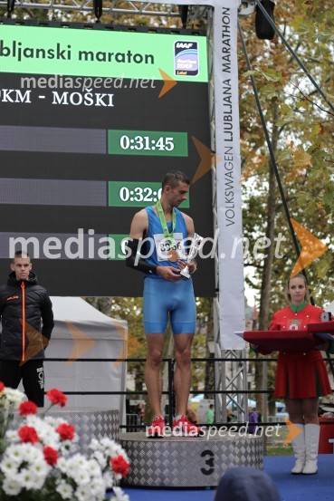  Dušan  Babič, tekačNa 23. ljubljanskem maratonu slavila Etiopijec in Kenijka