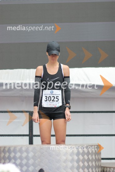  Neja Kršinar, atletinjaNa 23. ljubljanskem maratonu slavila Etiopijec in Kenijka