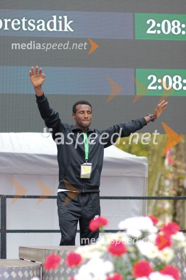  Lemma Kasaye Sisay, tekačNa 23. ljubljanskem maratonu slavila Etiopijec in Kenijka