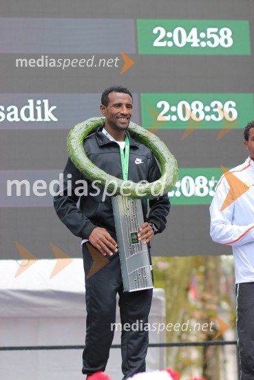  Lemma Kasaye Sisay, tekačNa 23. ljubljanskem maratonu slavila Etiopijec in Kenijka