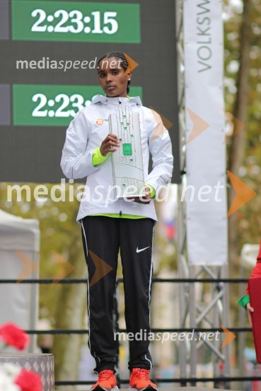  Dibabe Kuma, tekačicaNa 23. ljubljanskem maratonu slavila Etiopijec in Kenijka