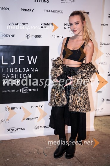  Kaja Vidmar, Dekle z naslovnice 2017Ljubljana Fashion Week 2018, prvi dan