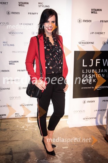  Lorella Flego, voditeljicaLjubljana Fashion Week 2018, prvi dan
