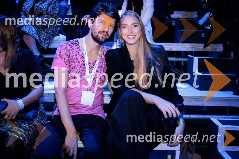  Tomaž  Mihelič, novinar;  Manca Vodopivec, blogerkaLjubljana Fashion Week 2018, prvi dan