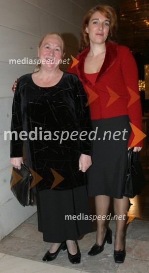 Štefka Drolc in Maša Židanik BjelobrkGledališče - RAZNO