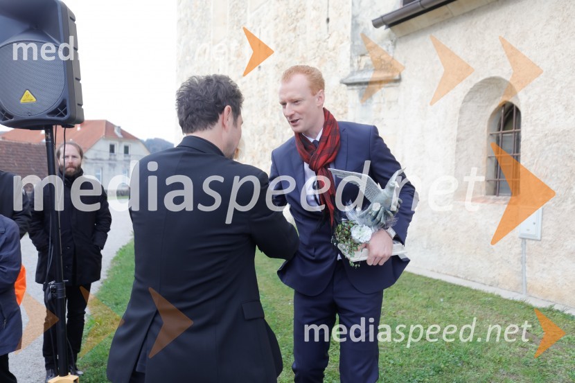  Matej Sodin, direktor podjetja Reitenburg d.o.o.Odkritje spomenika ob 100.letnici konca 1. svetovne vojne v spomin 101. padlem vojaku