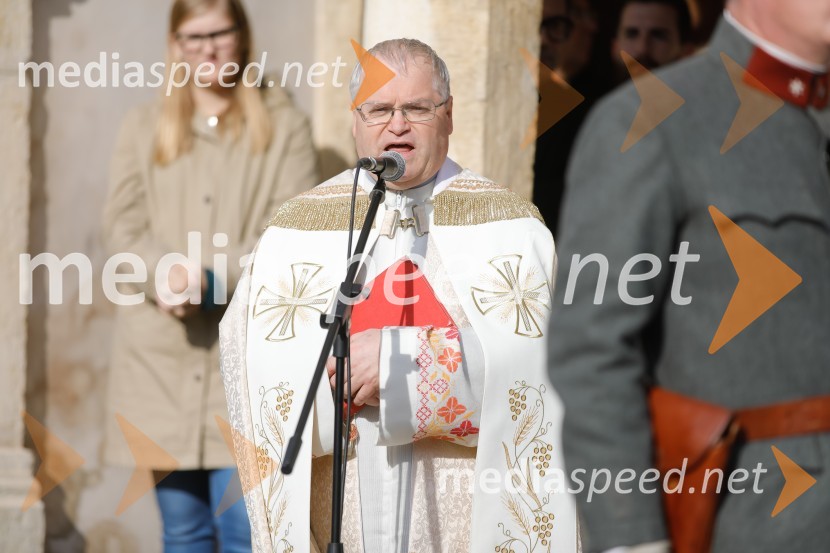  Jakob Trček, župnik, Župnijska cerkev Sv. Ruperta, ŠentrupertOdkritje spomenika ob 100.letnici konca 1. svetovne vojne v spomin 101. padlem vojaku