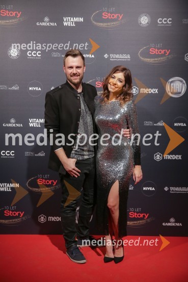  ... ;  Špela  Jereb, televizijska voditeljica10 let revije Story