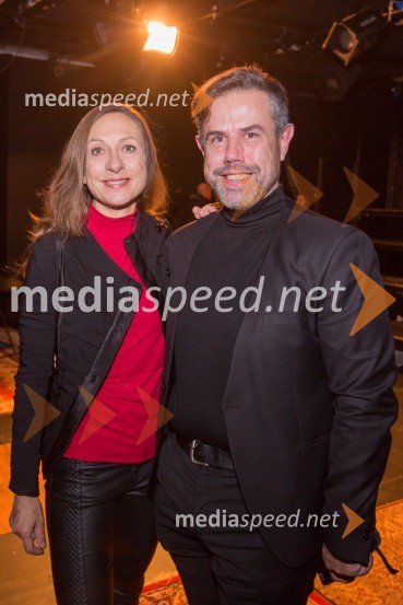  Maruša Oblak, igralka;  ... Ljubljanska premiera predstave Prerok