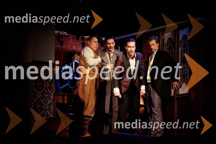  Luka Cimprič, igralec;  Robert Korošec, igralec;  Dominik Vodopivec, igralec;  Mario Dragojević, igralecPredstava, ki gre narobe, premiera gledališke komedije