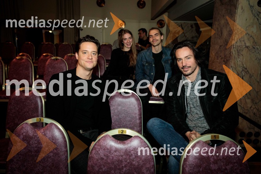  Domen Valič, igralec;  ... Predstava, ki gre narobe, premiera gledališke komedije