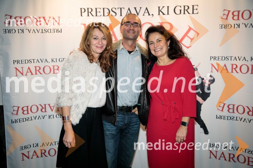 Predstava, ki gre narobe, premiera gledališke komedije