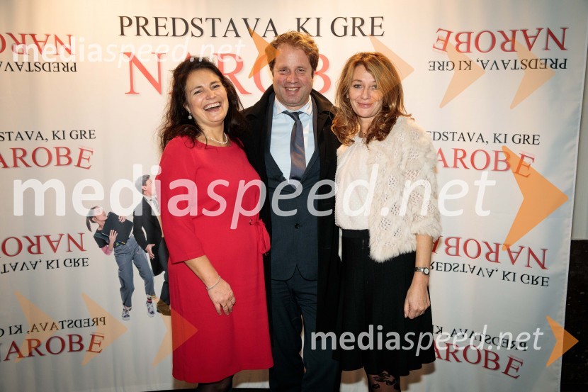 Predstava, ki gre narobe, premiera gledališke komedije