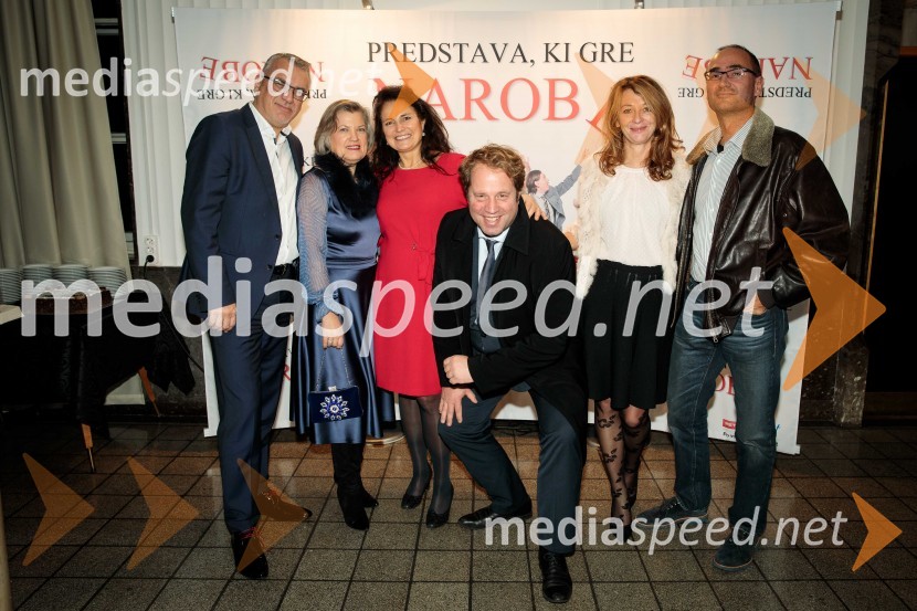 Predstava, ki gre narobe, premiera gledališke komedije