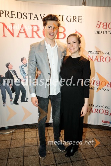  Matej Zemljič, igralec;  ... Predstava, ki gre narobe, premiera gledališke komedije