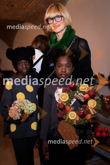  Žani Droljc;  Maja Štamol Droljc, modna oblikovalka;  Dilsi Štamolj DroljcIzdelovanje adventnih venčkov z znanimi Slovenci 2018