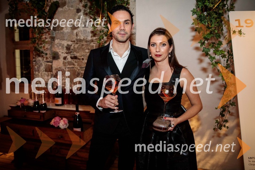  Sašo Greiner;  Petra Greiner Merlak, ustanoviteljica Zavoda 13, Slovenka leta 2017Regijsko nagrado Veuve Clicquot Business Woman Award 2018 osvojila Aleksandra Dojčinović