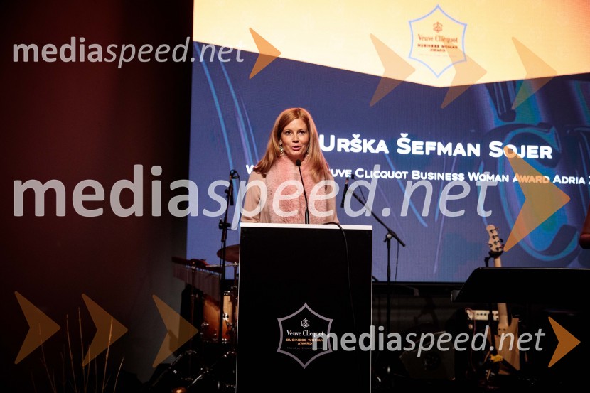  Urška Šefman Sojer, direktorica Kavarne Zvezda, slovenska dobitnica nagrade VCBWA 2017Regijsko nagrado Veuve Clicquot Business Woman Award 2018 osvojila Aleksandra Dojčinović