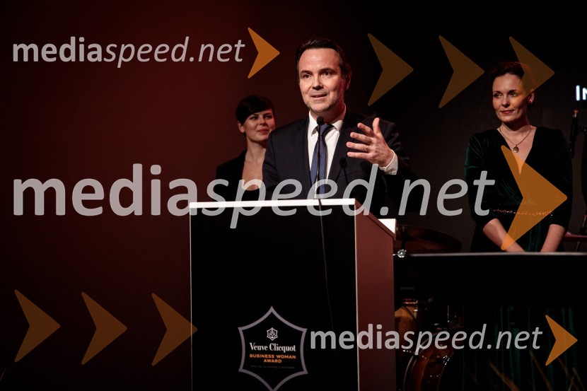  Thomas Bouleuc, direktor, Veuve Clicquot (LVMH)Regijsko nagrado Veuve Clicquot Business Woman Award 2018 osvojila Aleksandra Dojčinović