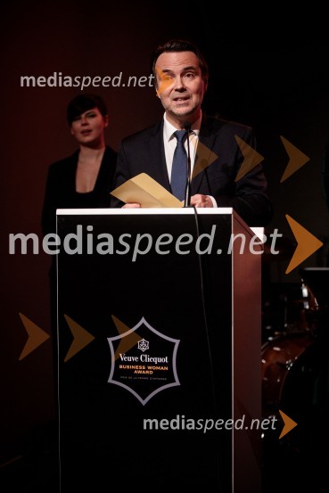  Thomas Bouleuc, direktor, Veuve Clicquot (LVMH)Regijsko nagrado Veuve Clicquot Business Woman Award 2018 osvojila Aleksandra Dojčinović