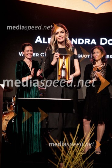  Aleksandra Dojčinovič, modna oblikovalka in podjetnicaRegijsko nagrado Veuve Clicquot Business Woman Award 2018 osvojila Aleksandra Dojčinović