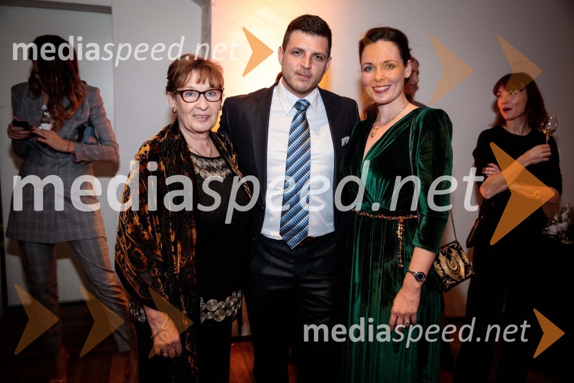  ... ;  ... ;  Marija Ignjatović, podjetnica, Novitas ConsultRegijsko nagrado Veuve Clicquot Business Woman Award 2018 osvojila Aleksandra Dojčinović