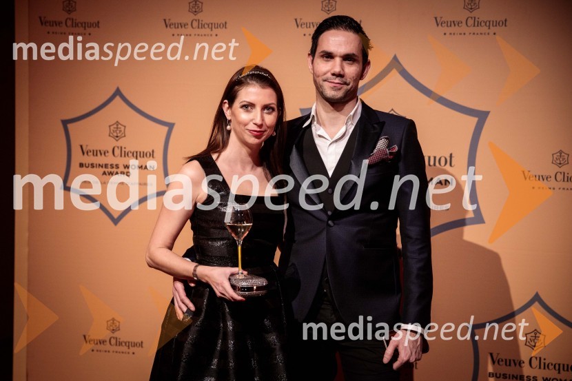  Petra Greiner Merlak, ustanoviteljica Zavoda 13, Slovenka leta 2017;  Sašo GreinerRegijsko nagrado Veuve Clicquot Business Woman Award 2018 osvojila Aleksandra Dojčinović