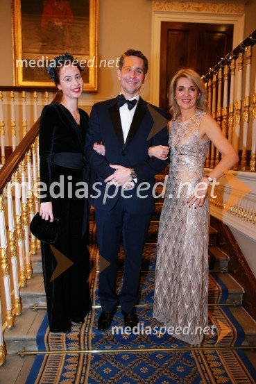  Sara Ana Žerko;  Miha Žerko, predsednik, Britansko-slovenska gospodarska zbornica;  Barbara Uranjek, direktorica, Britansko-slovenska gospodarska zbornicaChristmas Gala dinner