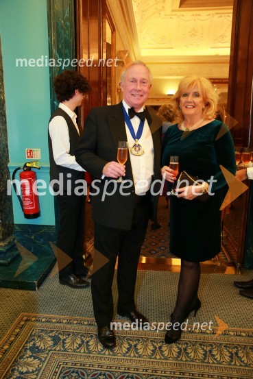  Peter Hewitt, poslovnež;  Fidelma HewittChristmas Gala dinner