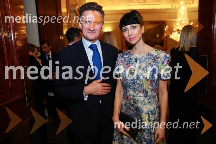  Milan Martin Cvikl, evropski funkcionar; Dr. Jerca Legan Cvikl, antropologinjaChristmas Gala dinner