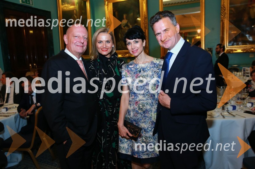  Miro Senica, odvetnik;  Katarina Kresal, pravnica in političarka, nekdanja ministrica za notranje zadeve; Dr. Jerca Legan Cvikl, antropologinja;  Milan Martin Cvikl, evropski funkcionarChristmas Gala dinner