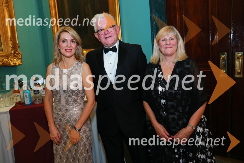  Barbara Uranjek, direktorica, Britansko-slovenska gospodarska zbornica;  Lord German, Poslanec Zgornjega doma Združenega kraljestva;  Lady GermanChristmas Gala dinner