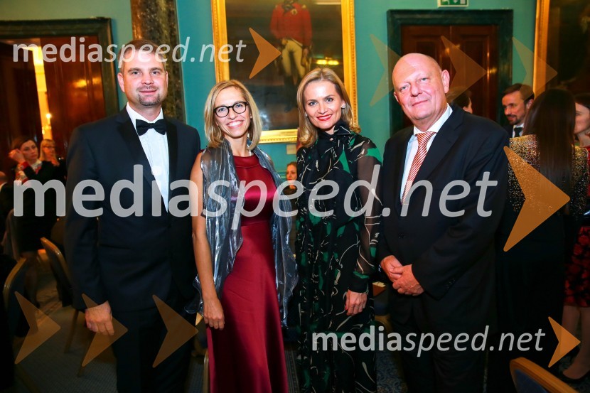  Tadej Rupel, veleposlanik Republike Slovenije v Združenem kraljestvu Velike Britanije in Severne Irske; dr. Valentina Prevolnik Rupel, ministrica za zdravje;  Katarina Kresal, pravnica in političarka, nekdanja ministrica za notranje zadeve;  Miro Senica, odvetnikChristmas Gala dinner