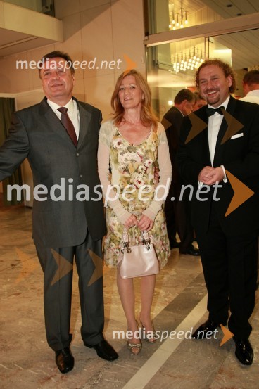 Zoran Jankovič, župan Ljubljane s soprogo Mijo Jankovič in Darko Brlek, direktor Festivala LjubljanaOtvoritev Festivala Ljubljana 2008: Kraljevi filharmonični orkester iz Londona
