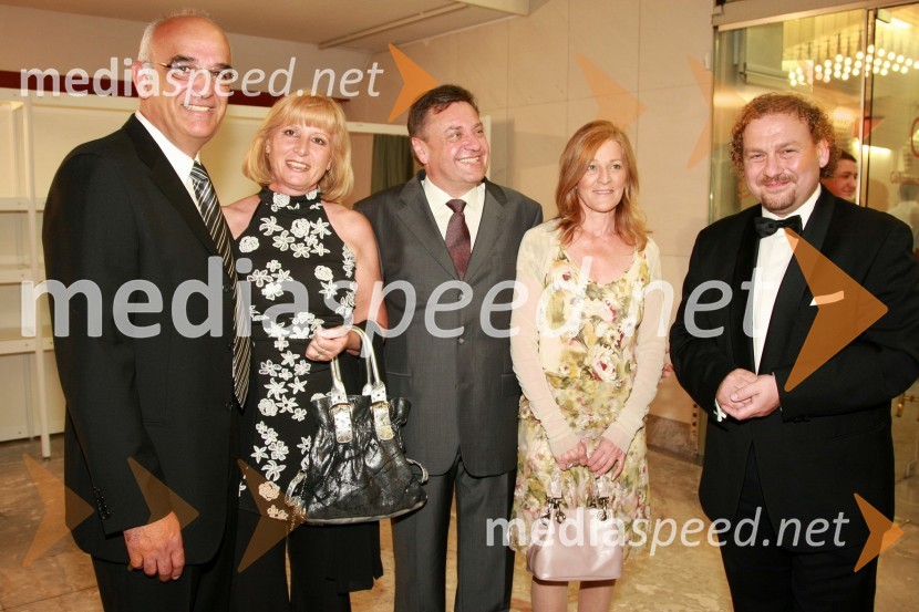 Jadranka Dakič, podžupanja Ljubljane s soprogom, Zoran Jankovič, župan Ljubljane s soprogo Mijo Jankovič in Darko Brlek, direktor Festivala LjubljanaOtvoritev Festivala Ljubljana 2008: Kraljevi filharmonični orkester iz Londona