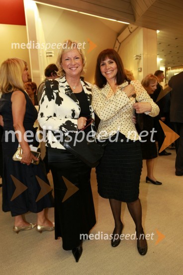 Sabrina Pečelin, vodja službe za odnose z javnostmi pri Porsche Slovenija in ...Otvoritev Festivala Ljubljana 2008: Kraljevi filharmonični orkester iz Londona