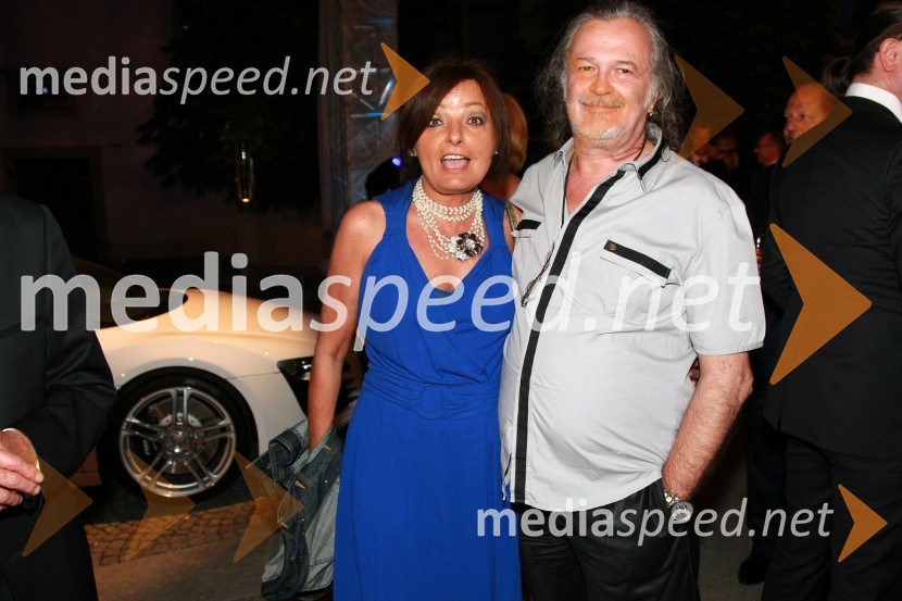 Jani Bavčer, predsednik Rotary Club Ljubljana s soprogoOtvoritev Festivala Ljubljana 2008: Kraljevi filharmonični orkester iz Londona