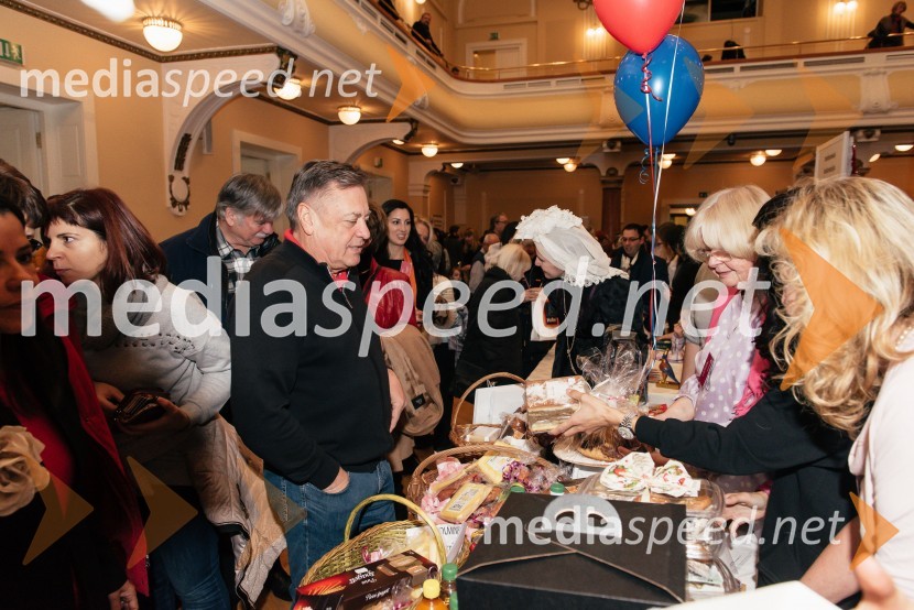  Zoran Janković, župan, Mestna občina LjubljanaV Ljubljani navdušil že 25. bazar Sila