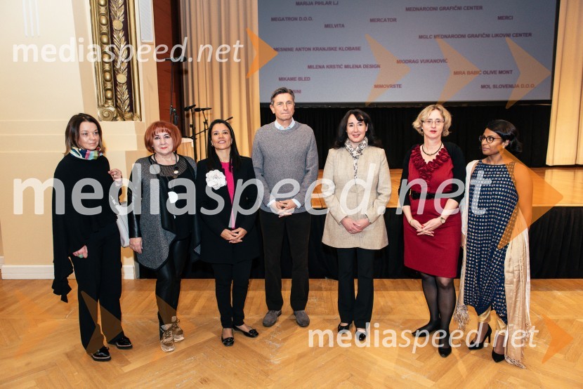  ... ;  Vlasta Nussdorfer, varuhinja človekovih pravic;  Marta Berglez, predsednica združenja SILA-IWCL;  Borut Pahor, predsednik Republike Slovenije;  Tanja Pečar, odvetnica;  Ursula Szabo, koordinatorka, SILA IWCL Bazar;  Vesna Nisha Dolinar, predsednica SILA 2012-2013 in lastnica restavracije NamasteV Ljubljani navdušil že 25. bazar Sila