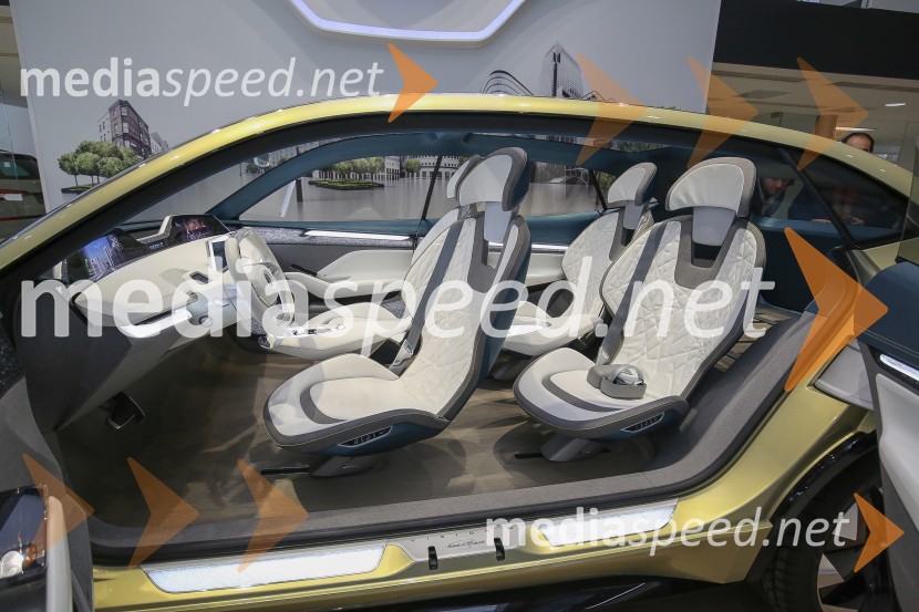 Škoda VISION EŠkoda VISION E, slovenska predstavitev