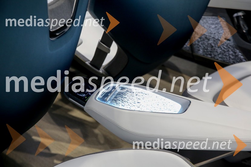 Škoda VISION EŠkoda VISION E, slovenska predstavitev