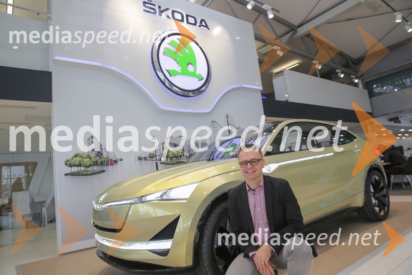  Petr Podlipny, direktor znamke Škoda pri Porsche Slovenija d.o.o.Škoda VISION E, slovenska predstavitev