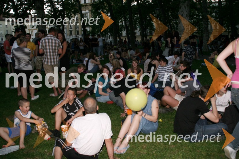 Pozdrav poletjuPozdrav poletju 2008