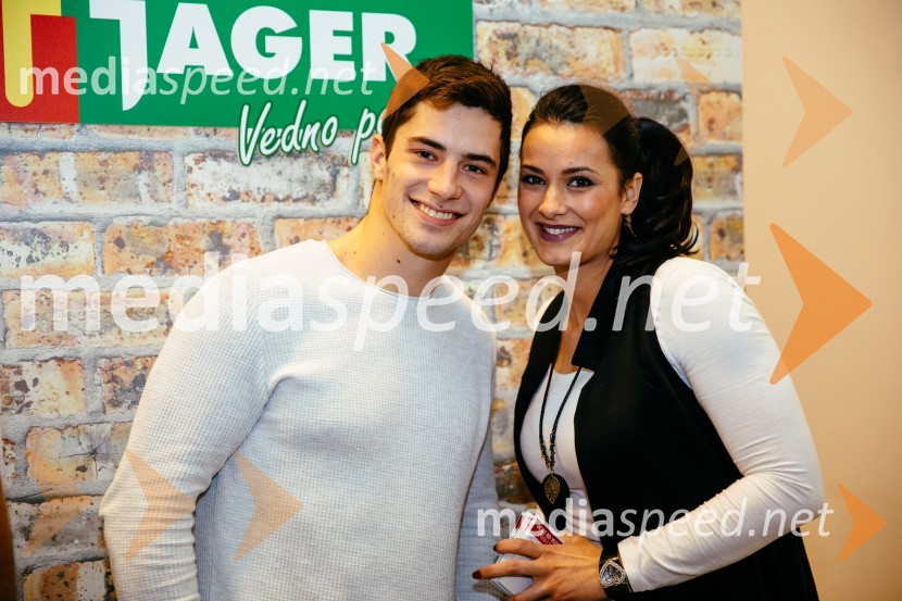  Franko Bajc, finalist resničnostnega šova Kmetija 2018;  Aneta Andollini, finalistka resničnostnega šova Kmetija 2018Druženje s tekmovalci Kmetije