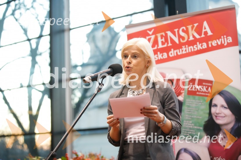mag. Ksenija Klampfer, ministrica za delo, družino, socialne zadeve in enake možnosti RSLjudje odprtih rok leta 2018