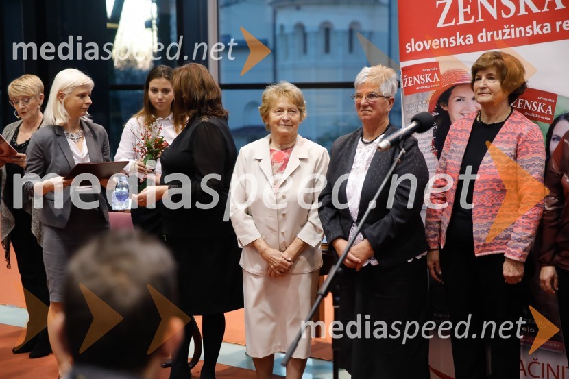  Ida Baš, voditeljica; mag. Ksenija Klampfer, ministrica za delo, družino, socialne zadeve in enake možnosti RS;  ... ;  ... ;  ... ;  Ljudmila Tratnik, dobrotnica 2018Ljudje odprtih rok leta 2018