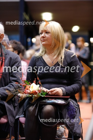  Mojca Furlan, učiteljica, ekologinja, predsednica društva za varovanje okolja in pomoč živalim v stiski Reks in MilaLjudje odprtih rok leta 2018