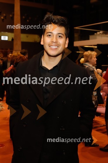   Isaac Palma, pevecLjudje odprtih rok leta 2018