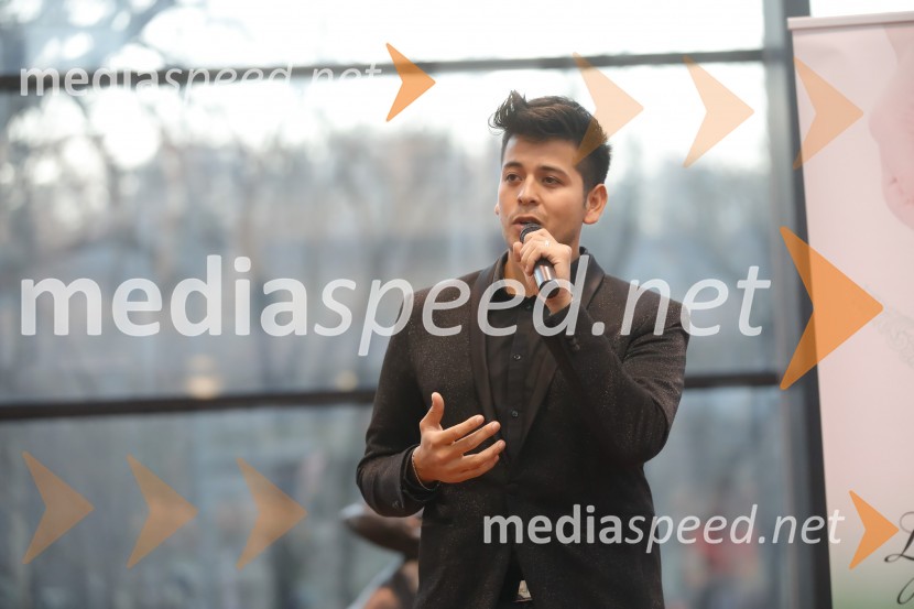   Isaac Palma, pevecLjudje odprtih rok leta 2018