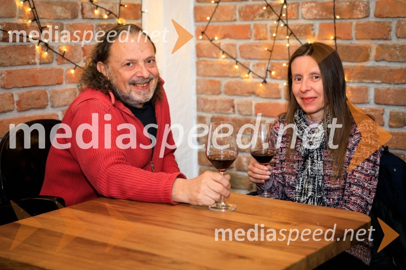  Vojko Aleksič, zasedba Na lepem prijazni;  ... Druženje hišnih glasbenikov založbe Nika